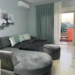 H Apartment